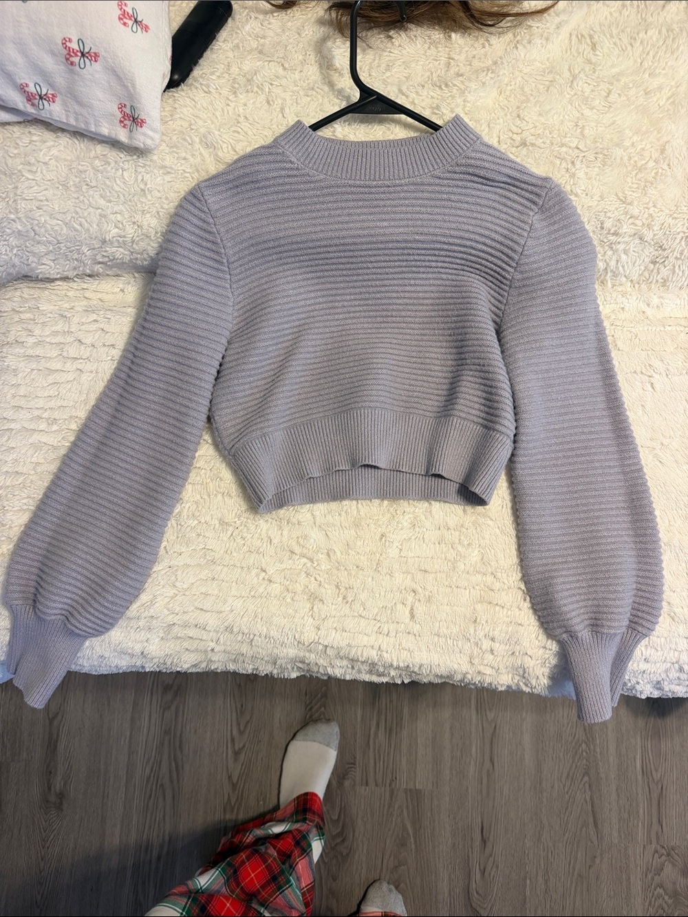Amazon Cropped Ribbed Knit Sweater Grey